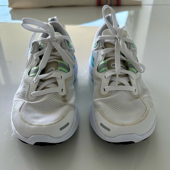 Nike Miler React Size 7 - Picture 3 of 3